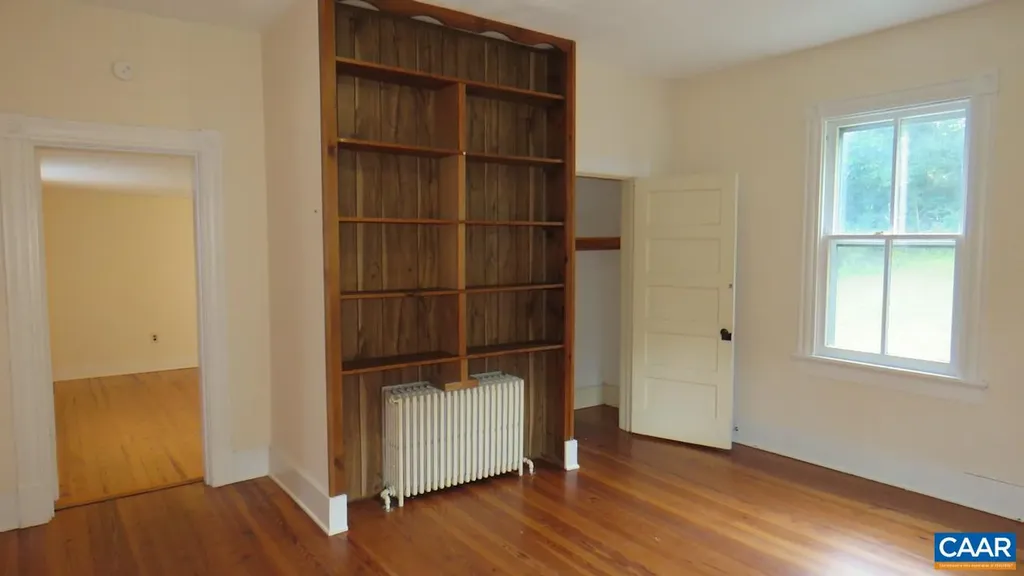 740 Canal Street Scottsville VA 24590