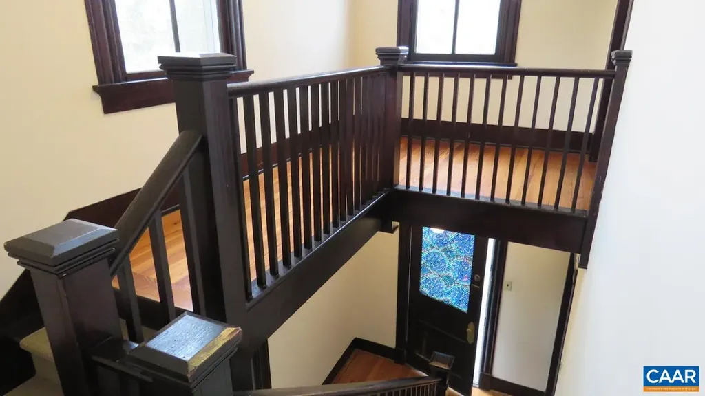 740 Canal Street Scottsville VA 24590