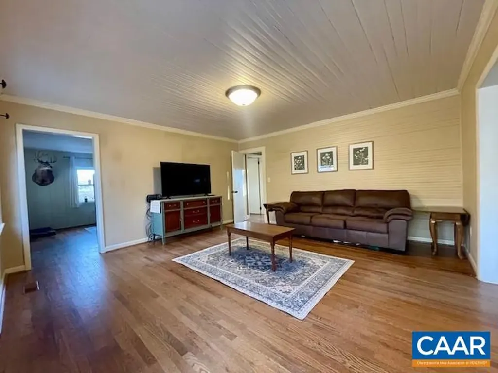 16547 Valley High Farm Lane Barboursville VA 22923