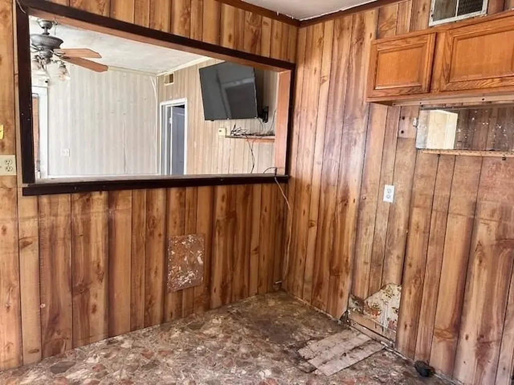 10039 Jess Arey Lane Dayton VA 22821