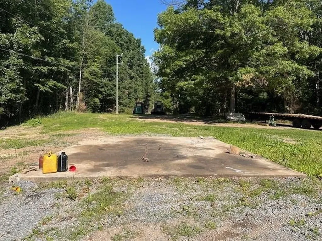 10039 Jess Arey Lane Dayton VA 22821