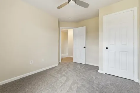 102 Kadies Lane Edinburg VA 22824