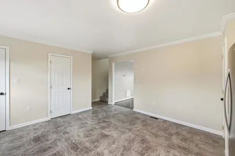 102 Kadies Lane Edinburg VA 22824