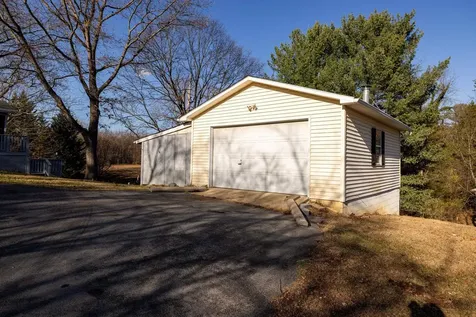 539 Lupton Road Woodstock VA 22664