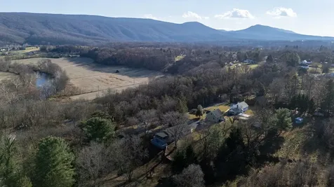 539 Lupton Road Woodstock VA 22664