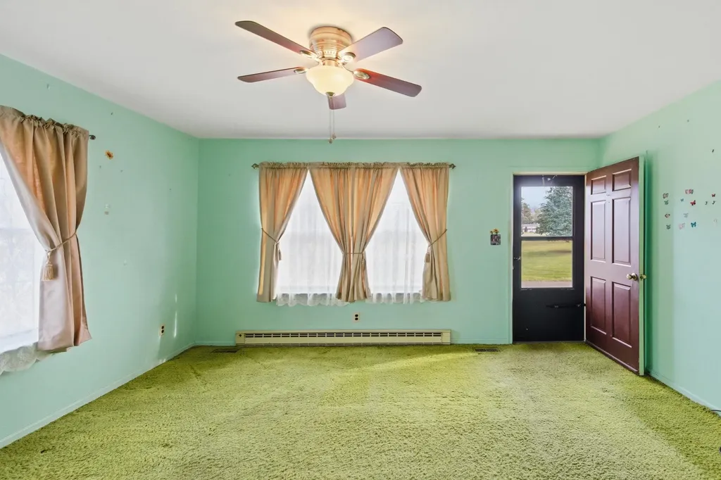 502 Seventh Street Elkton VA 22827