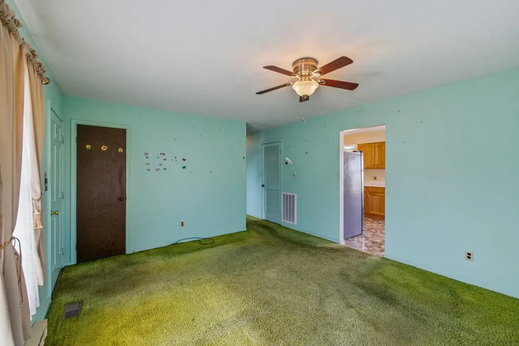 502 Seventh Street Elkton VA 22827