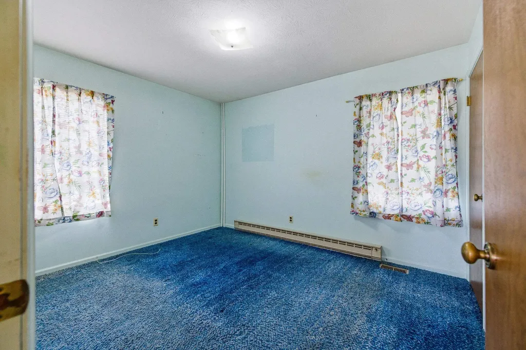 502 Seventh Street Elkton VA 22827