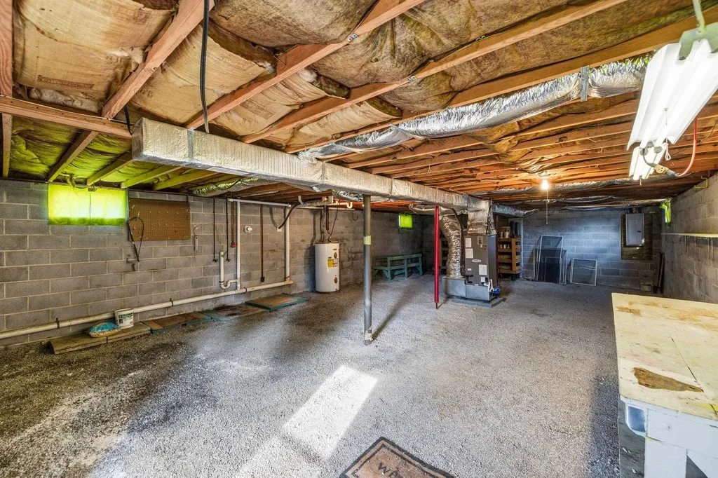 502 Seventh Street Elkton VA 22827