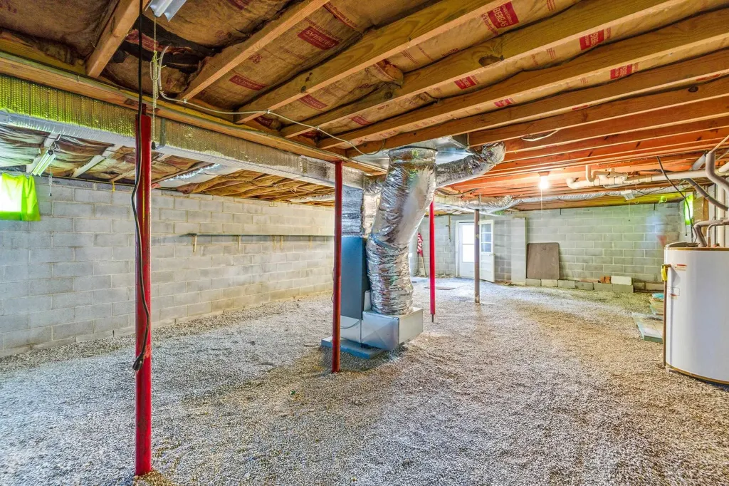 502 Seventh Street Elkton VA 22827