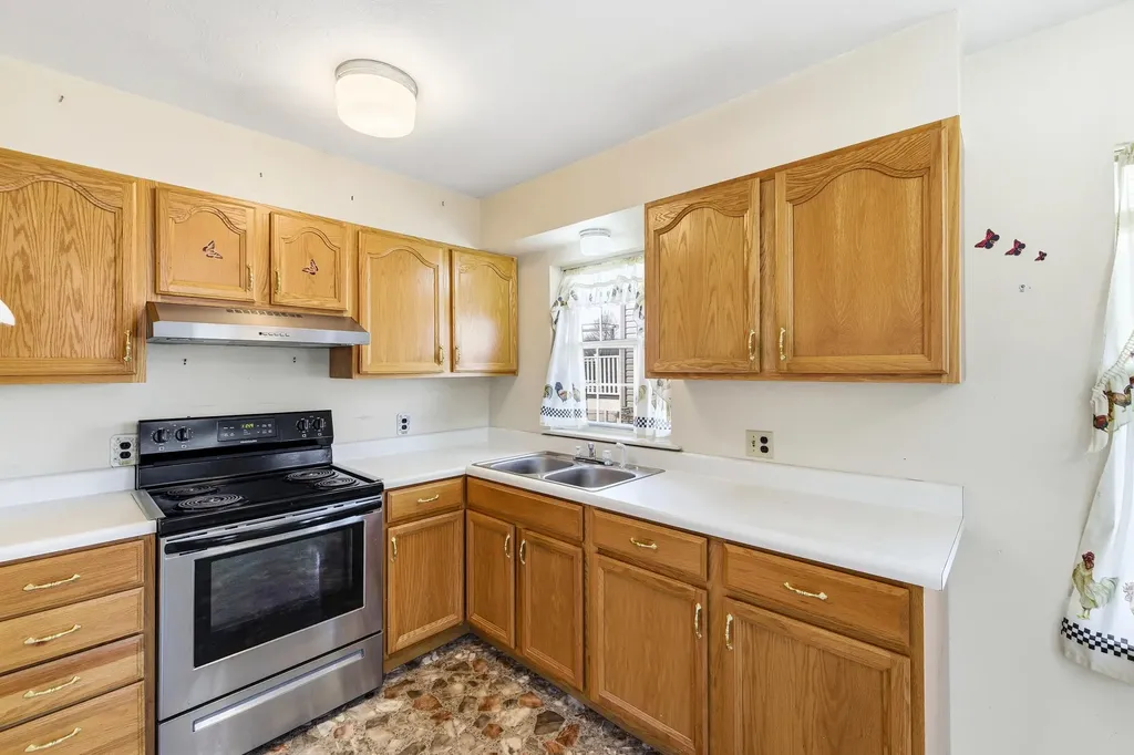 502 Seventh Street Elkton VA 22827