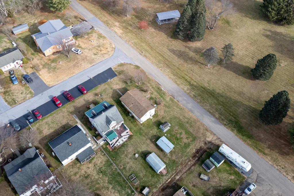 502 Seventh Street Elkton VA 22827