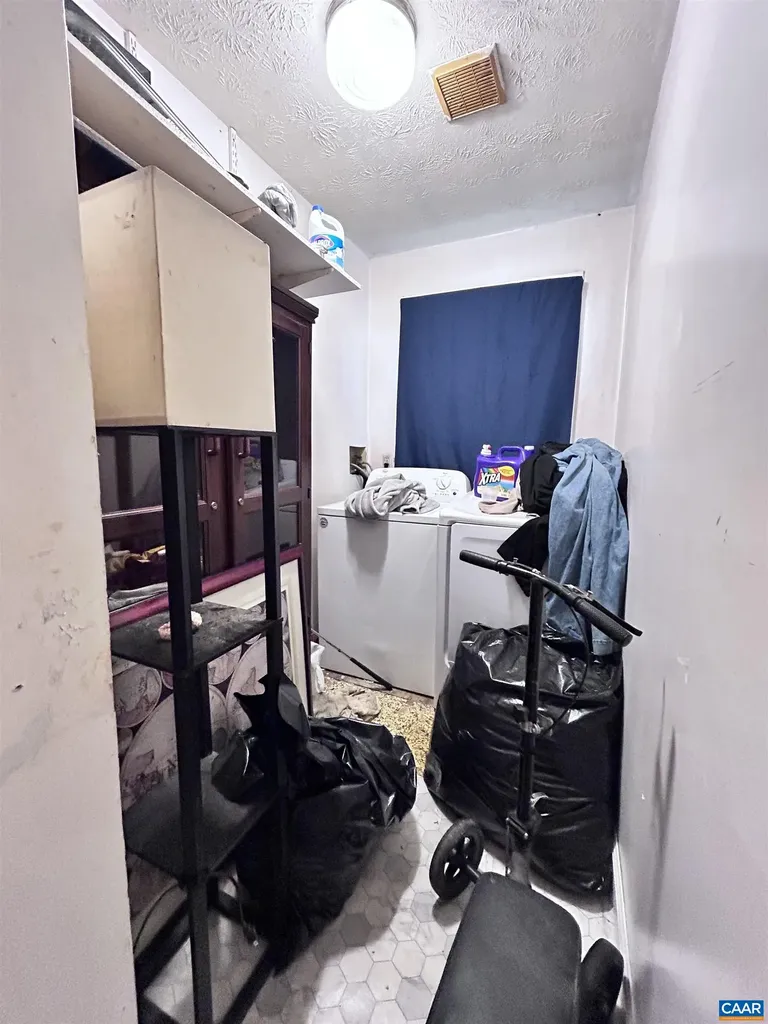 2003 Sweet Hollow Lane Charlottesville VA 22903