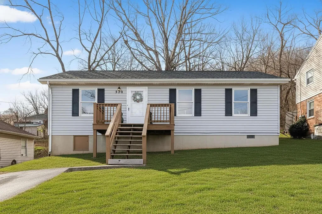 Waynesboro VA, 320 Winchester Avenue S