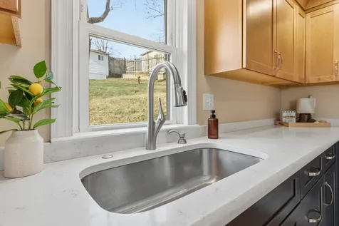 422 Baltimore Avenue Staunton VA 24401