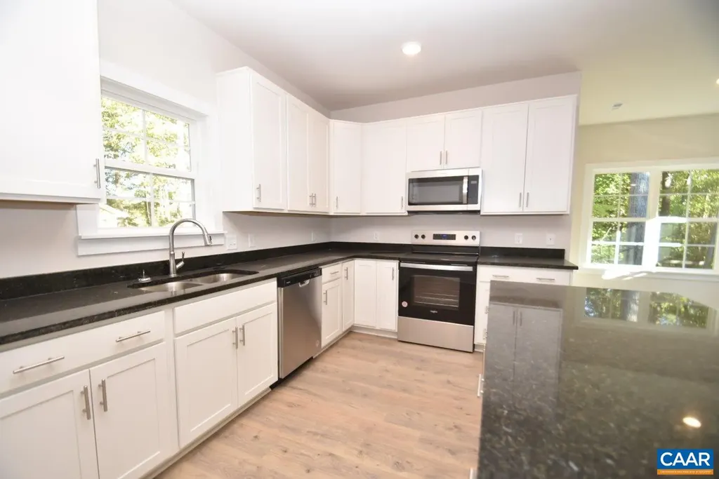 1060 Hanback Road Gordonsville VA 22942