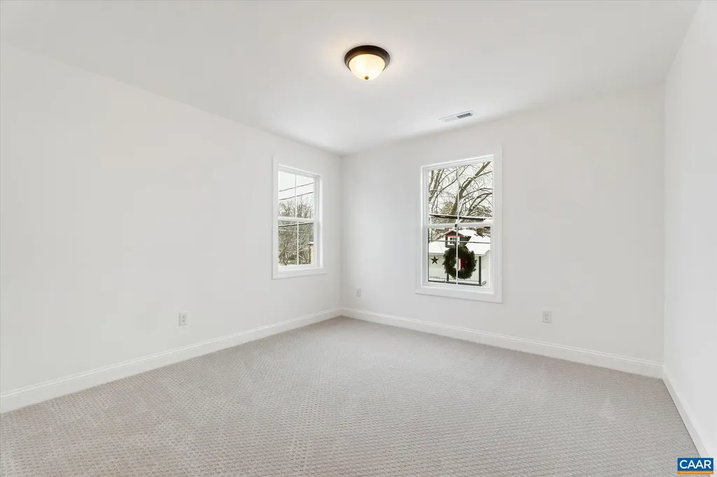 423 10 1/2 Street NW Charlottesville VA 22903