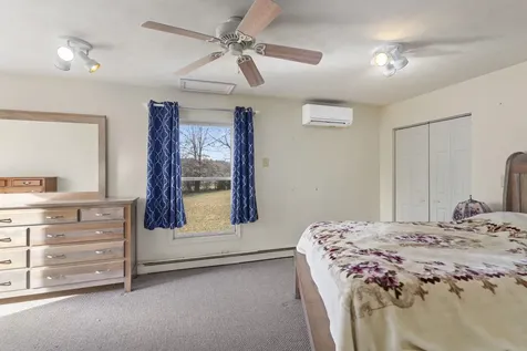 8086 Craun Drive Grottoes VA 24441