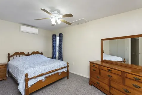 8086 Craun Drive Grottoes VA 24441