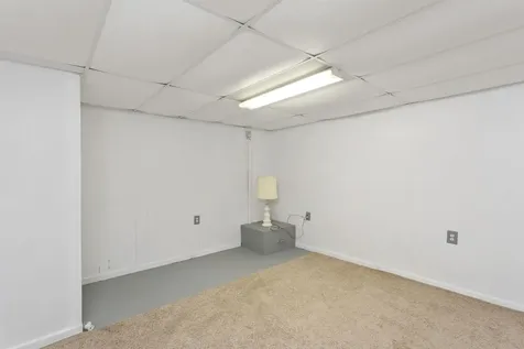 8086 Craun Drive Grottoes VA 24441