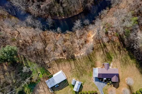 8086 Craun Drive Grottoes VA 24441