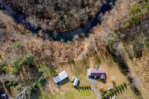 8086 Craun Drive Grottoes VA 24441