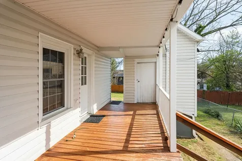 207 Reservoir Street Staunton VA 24401