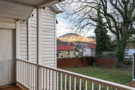 207 Reservoir Street Staunton VA 24401