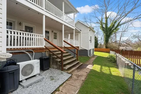 207 Reservoir Street Staunton VA 24401