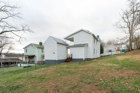 207 Reservoir Street Staunton VA 24401