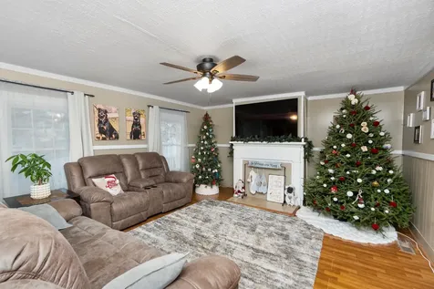 207 Reservoir Street Staunton VA 24401