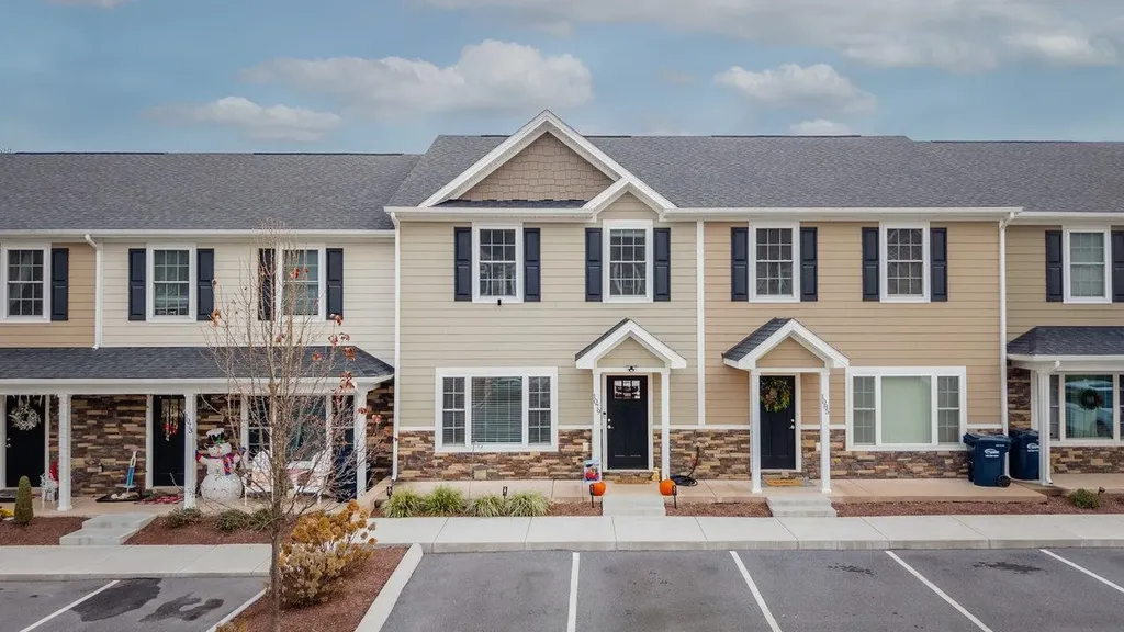 Rockingham VA, 1079 Bluemoon Drive