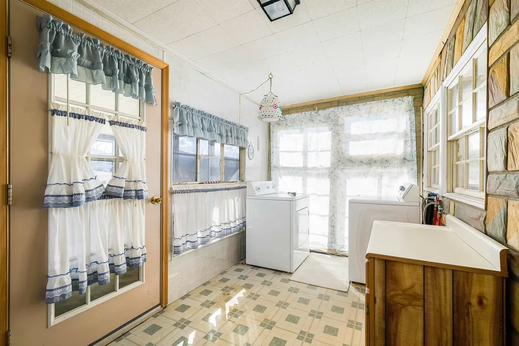 18753 Mount Pleasant Road Elkton VA 22827