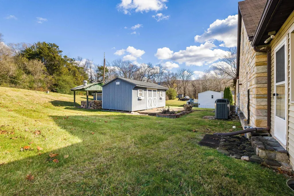 18753 Mount Pleasant Road Elkton VA 22827