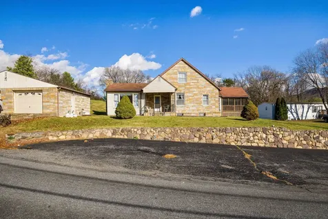 18753 Mt Pleasant Road Elkton VA 22827
