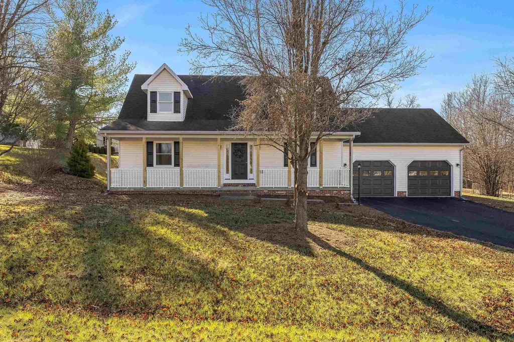 213 Westminister Drive Fishersville VA 22939