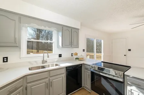 213 Westminister Drive Fishersville VA 22939