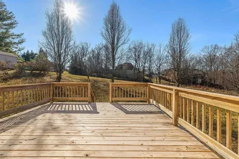 213 Westminister Drive Fishersville VA 22939