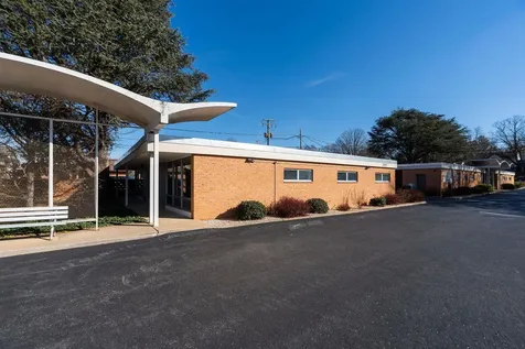 1305 13th Street Waynesboro VA 22980