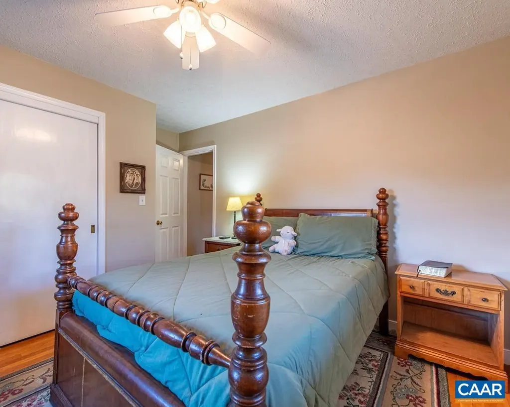 3483 West River Road Scottsville VA 24590