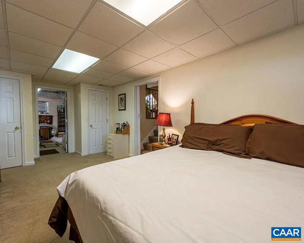 3483 West River Road Scottsville VA 24590