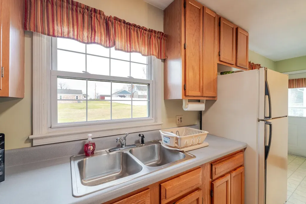 322 Summit Avenue W Elkton VA 22827