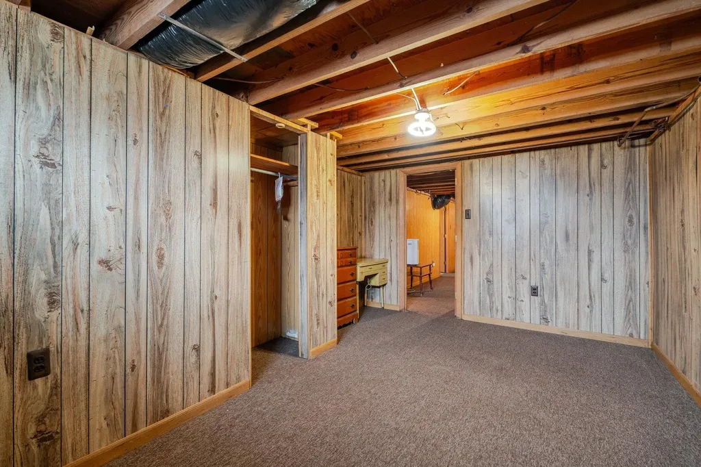 322 Summit Avenue W Elkton VA 22827