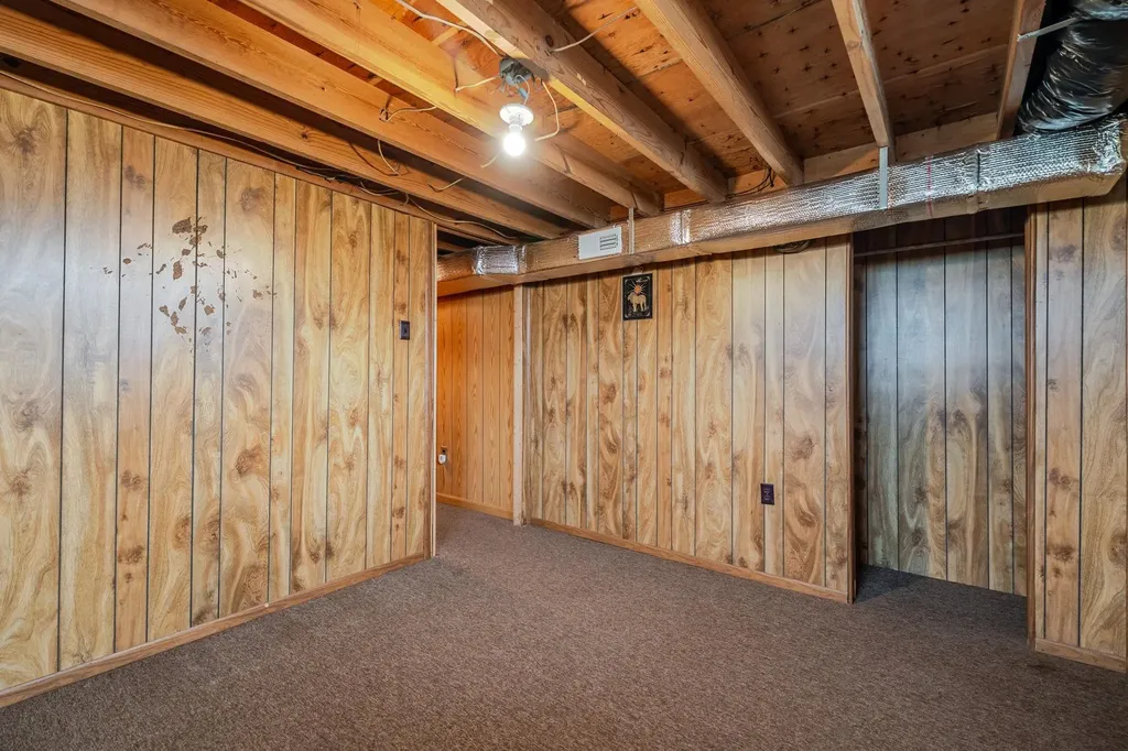 322 Summit Avenue W Elkton VA 22827