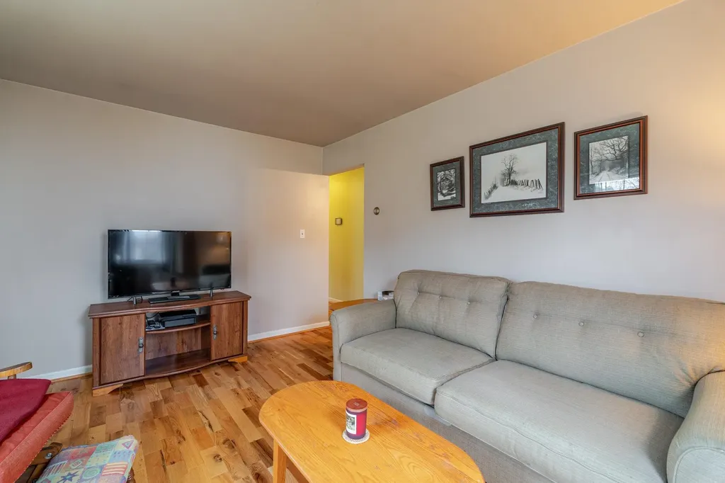 322 Summit Avenue W Elkton VA 22827