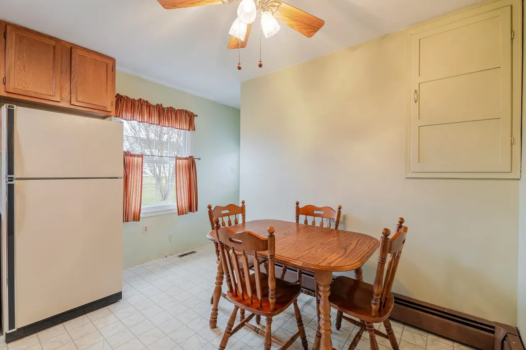 322 Summit Avenue W Elkton VA 22827