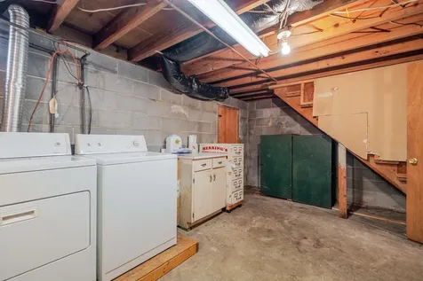 322 Summit Avenue W Elkton VA 22827