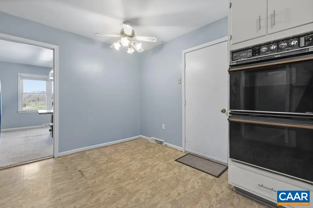 706 Zion Road Zion Crossroads VA 22942