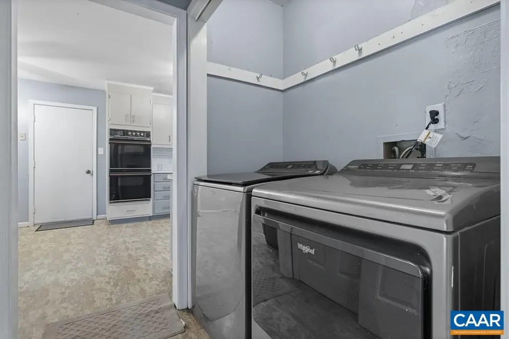 706 Zion Road Zion Crossroads VA 22942