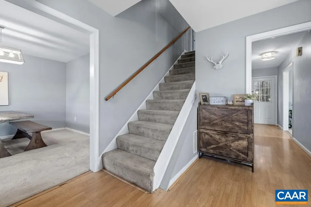 706 Zion Road Zion Crossroads VA 22942